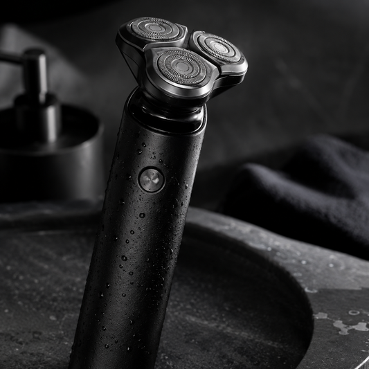 Black rechargeable 3-head rotary electric body shaver for men by Torvato
